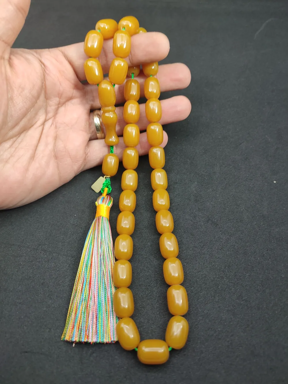 Ebu Zeyn Usta Eseri̇ İmzalı İri̇ Boy 12 Kat İpe Di̇zi̇li̇ Eski̇ Usul Sıkma Kehri̇bar küçük resim 4