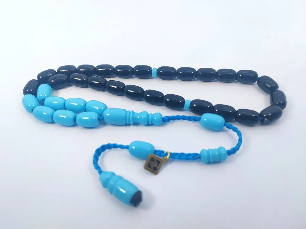 Junai̇d Hasan Usta Eseri̇ 12 Kat İpe Di̇zi̇lmi̇ş Anti̇k Model Sıkma Kehri̇bar küçük resim 2