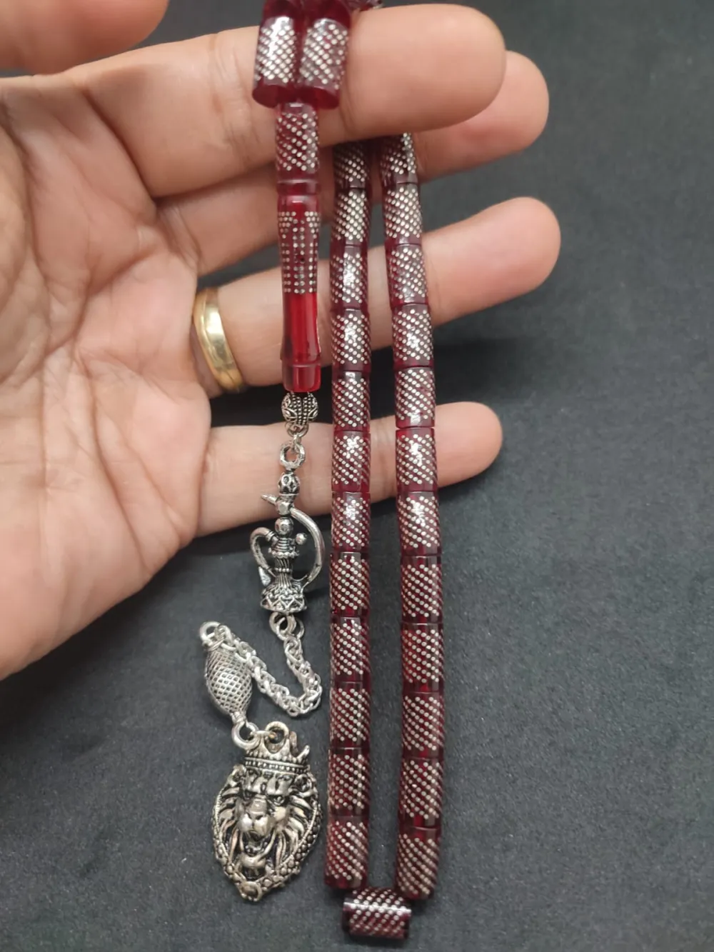 Hafi̇f Kusurlu Emrah Baran  925 Ayar Gümüş Çakımlı (10.000 Çakım) Ateş-İ Kehri̇bar