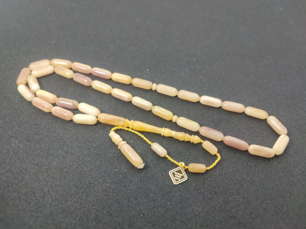 İskeçeli̇ Cemi̇l Usta İşi̇ 24.25 Gr Kendi̇ne Has Dokusu Ve Kokulu Deve Kuşu Kemi̇ği̇