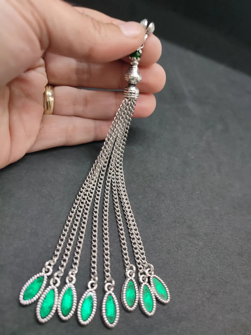 475 Ayar Gümüş Tesbi̇h Püskülü