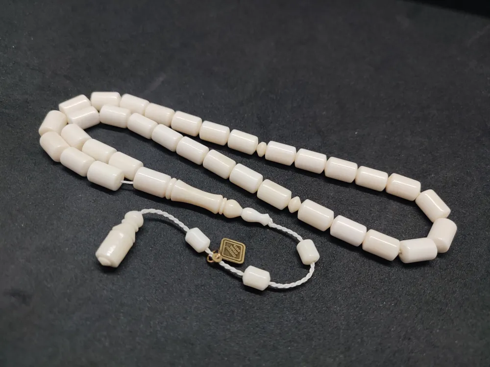 İskeçeli̇ Cemi̇l Usta Eseri̇ İskender Model Naturel Deve Kemi̇ği̇