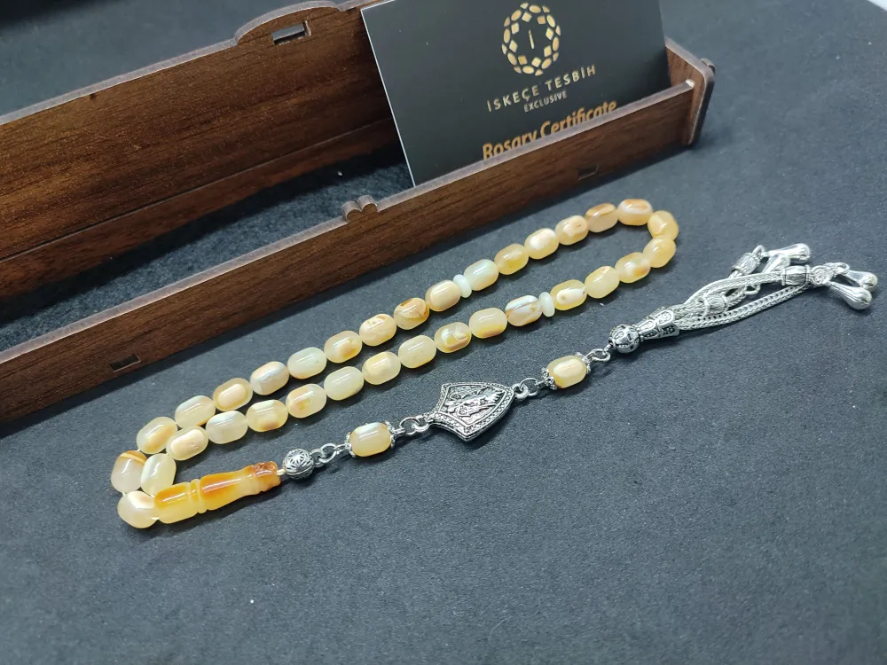 Ahşap Kutulu  6.75 Gr. Gümüş Püsküllü Toprak Fosi̇lli̇ 13 Gr. Rus Kaya Damla