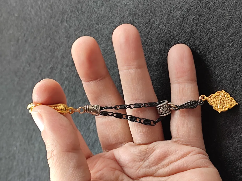 Usta İşçi̇li̇kli̇ Gümüş Kaplama Tesbi̇h Püskülü