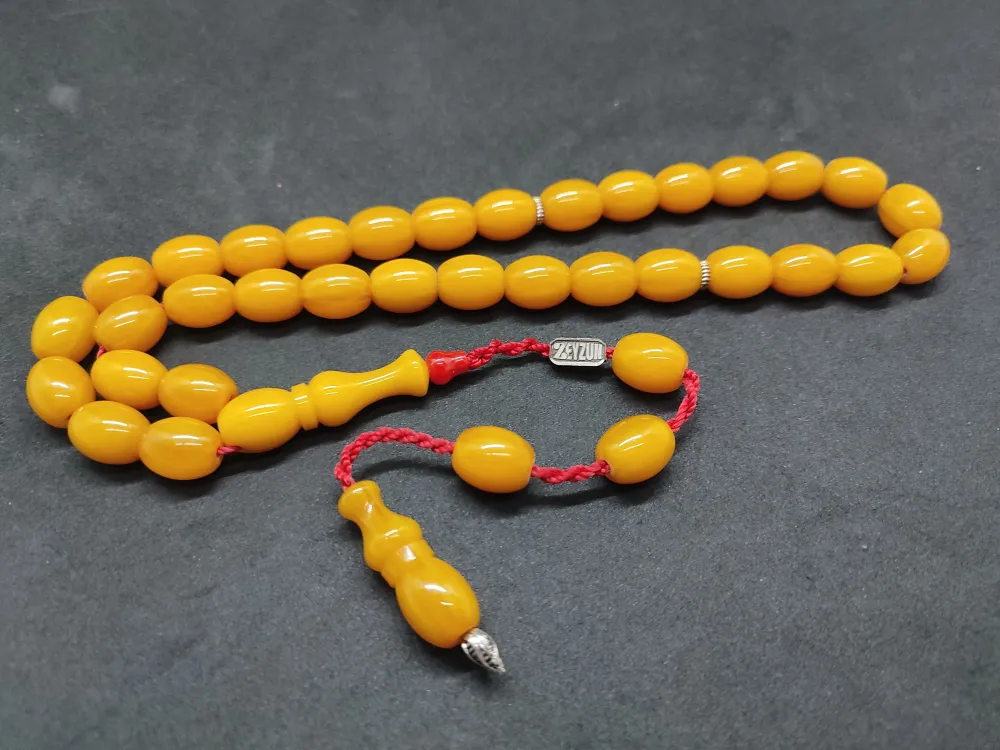 Zeyzun Usta Eseri̇ Di̇k Damar (İmza Çi̇vi̇ Ara Pulları Gümüş) Sıkma Kehri̇bar