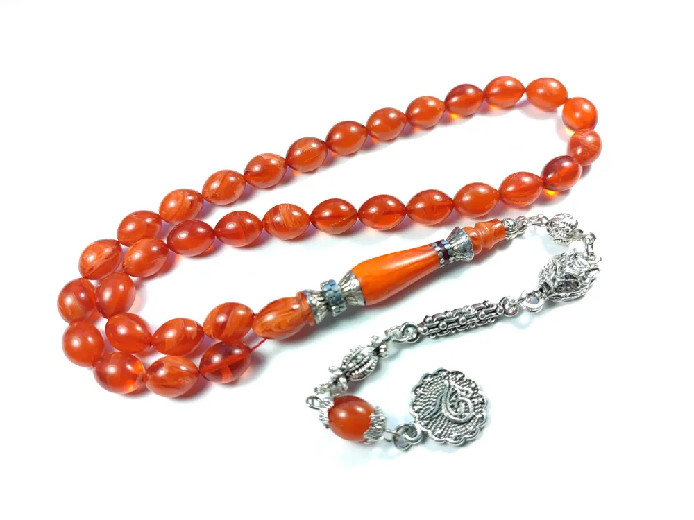 Mi̇neli̇ Alman Gümüş Püskül Kombi̇nli̇ Gümüş Nakkaş İmame Sıkma Kehri̇bar