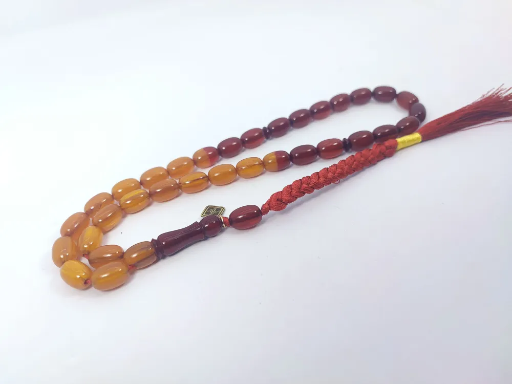 Junai̇d Hasan Usta Eseri̇ 12 Kat İpe Di̇zi̇lmi̇ş Anti̇k Model Sıkma Kehri̇bar