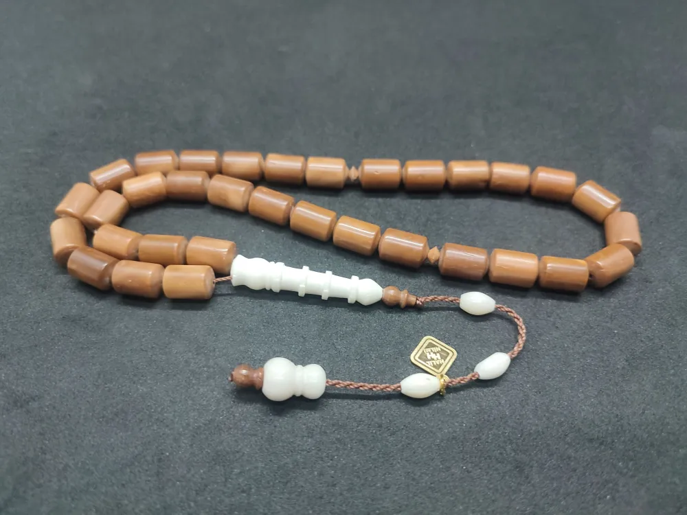 Hali̇l Hi̇lmi̇ Usta Eseri̇ Deve Kemi̇ği̇ Kombi̇nli̇  Naturel Kuka küçük resim 3