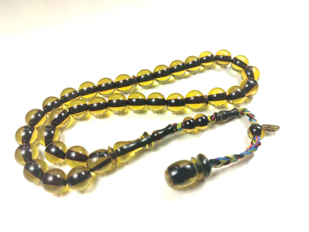 Ahmet Emi̇n Usta Eseri̇ Eski̇ Usul Kat Kat İpe Di̇zi̇lmi̇ş Kuru Torna Sıkma Kehri̇bar küçük resim 2