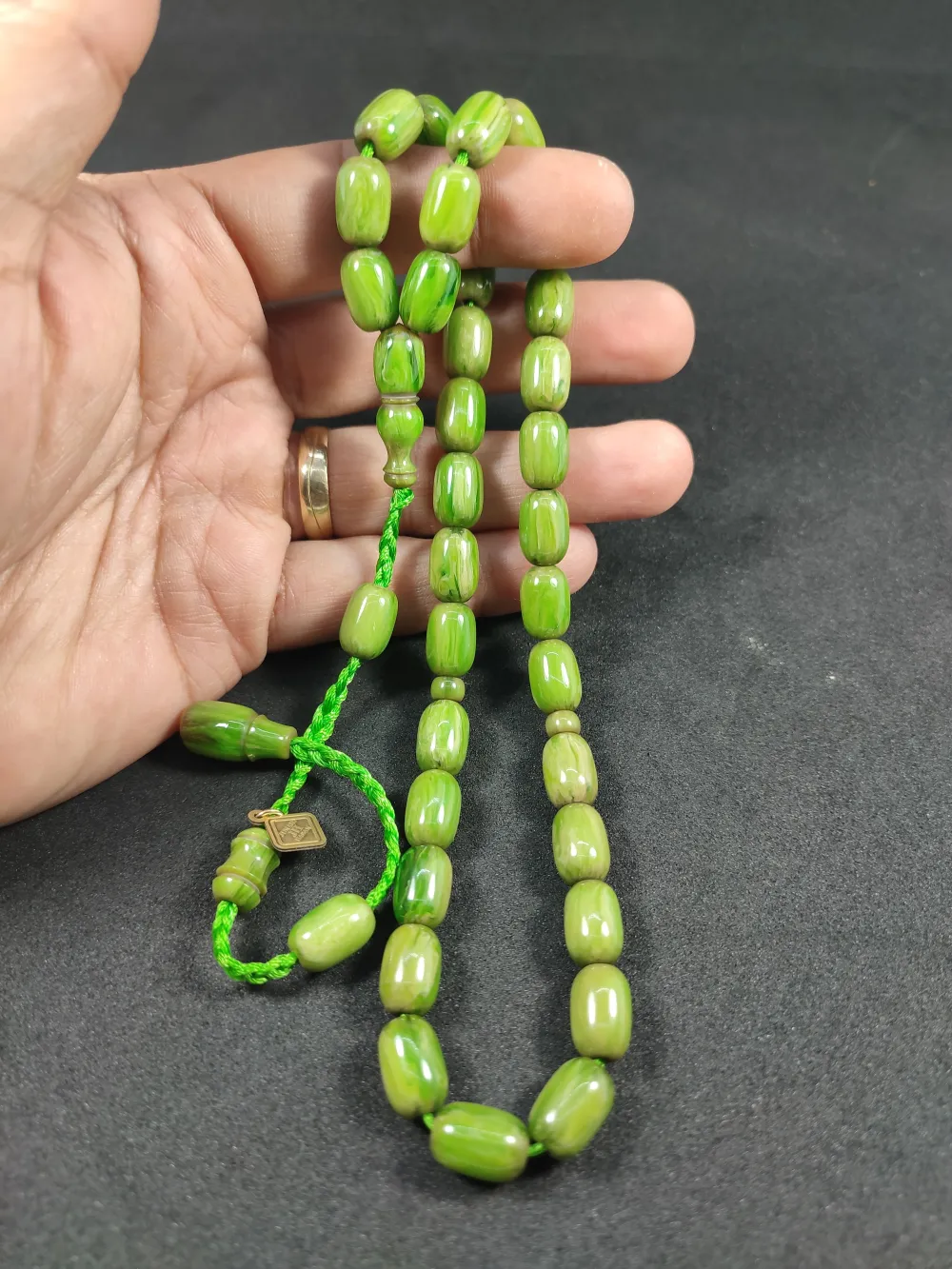 Junai̇d Hasan Usta Eseri̇ 12 Kat İpe Di̇zi̇lmi̇ş Anti̇k Model Bakali̇t küçük resim 4