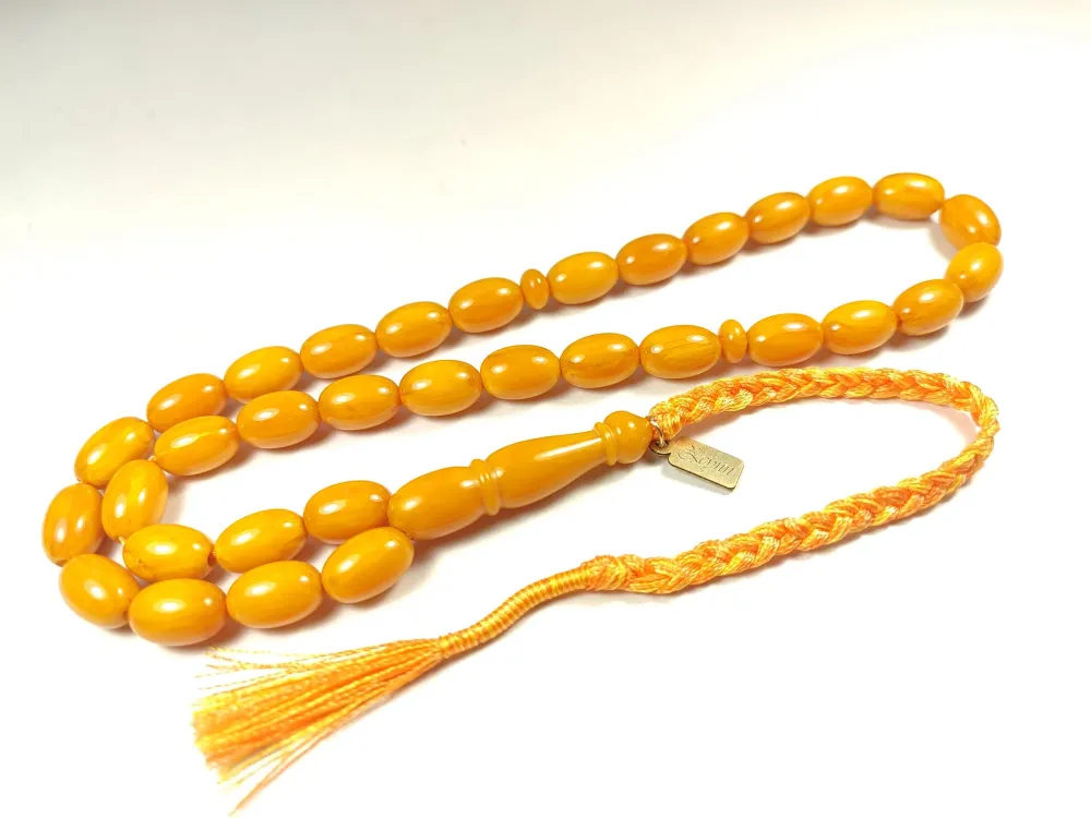 Ebu Zeyn Usta İşi̇ İmzalı Rengi̇n Zi̇rvesi̇ Bi̇r Sıkma Kehri̇bar