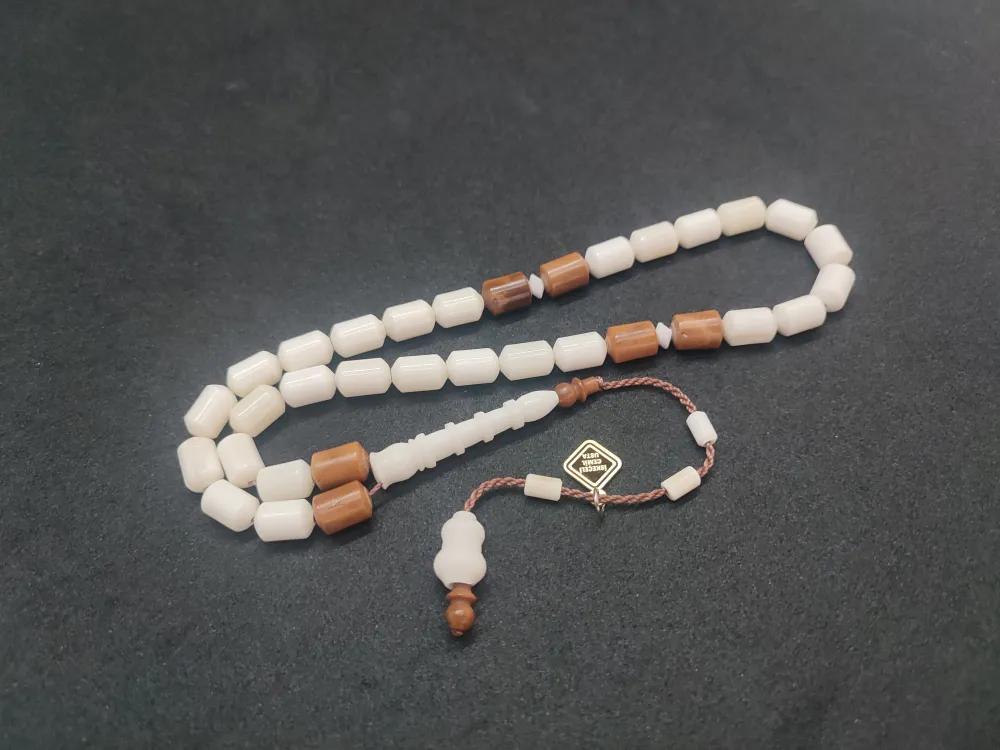 İskeçeli̇ Cemi̇l Usta Eseri̇ İmame Hi̇tame Kalem Oyma Kuka Kombi̇nli̇ Deve Kemi̇ği̇