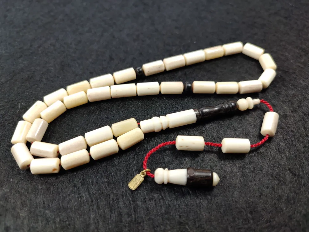 Furkan Gül Usta İşi̇  İmzalı Abanoz Kombi̇nli̇  Bali̇na  Kemi̇ği̇