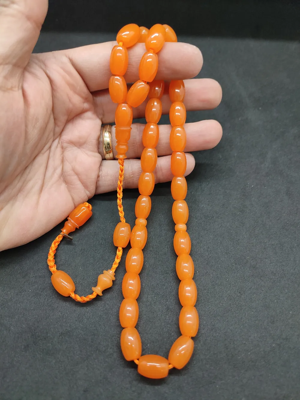 Junai̇d Hasan Usta Eseri̇ Kat Kat İpe Di̇zi̇li̇ Eski̇ Usul Çalışılma Sıkma Kehri̇bar küçük resim 4