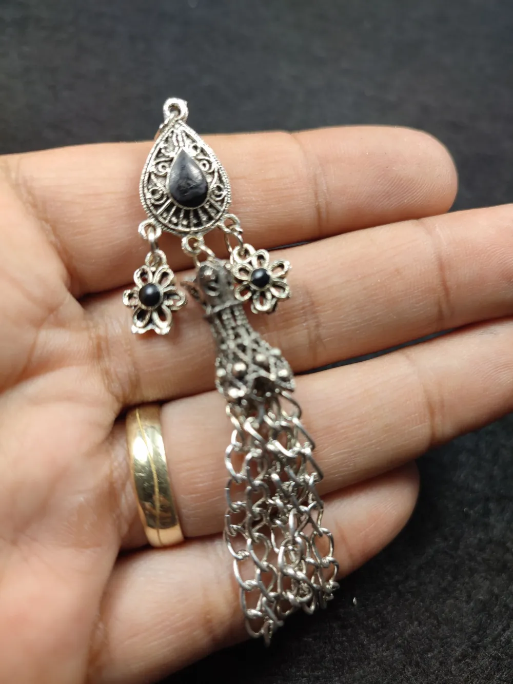 Alman Gümüş Püskül