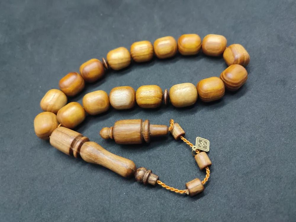 Hali̇l Hi̇lmi̇ Usta Eseri̇ Kolleksi̇yonluk Yerli̇ Ağaç Grubu Kokulu Maskot Akasya