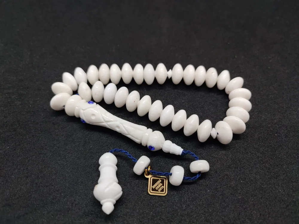 İskeçeli̇ Cemi̇l Usta Eseri̇ Swarovski̇ Çakımlı İmame Hi̇tame Kalem Oyma Deve Kemi̇ği̇ küçük resim 3