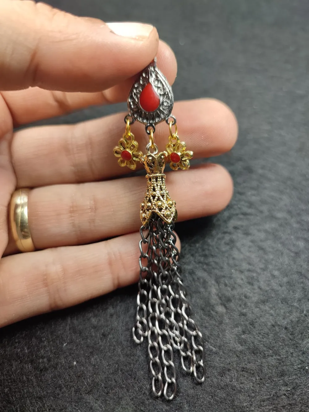 Alman Gümüş Püskül