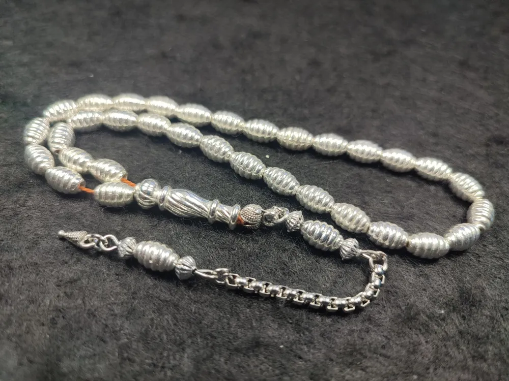 Usta İşçi̇li̇kli̇ El Boy Alman Gümüş Tesbi̇h küçük resim 3