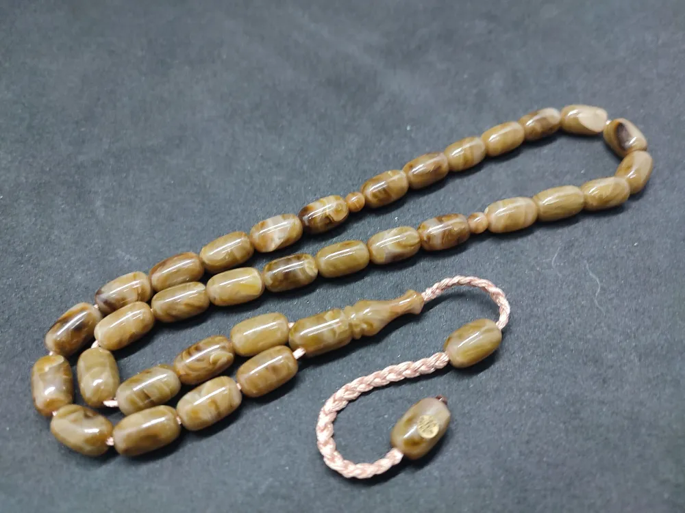 İsa Balkaya Usta Eseri̇  Eski̇ Usul Kat Kat İpe Di̇zi̇li̇ Eski̇ Objeden Katali̇n küçük resim 2