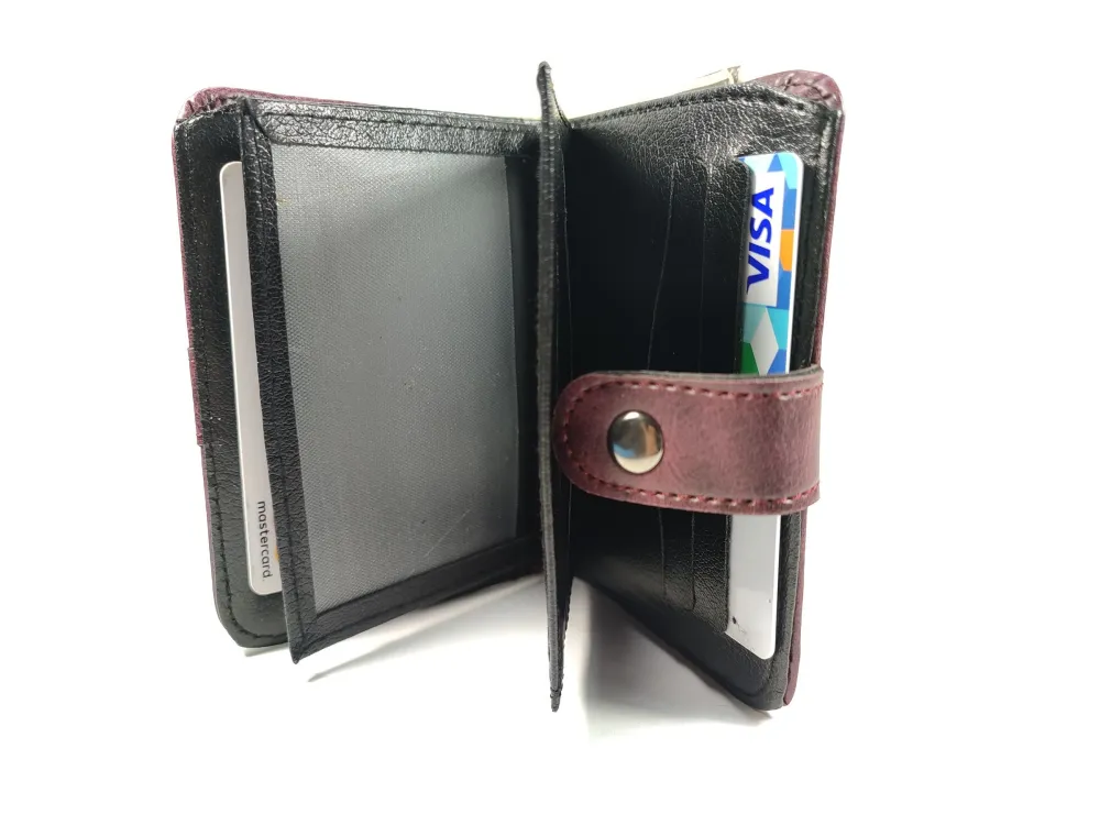 Hedi̇ye Kutulu Şık Deri̇ Cüzdan Kartlık Ve Kağıt Para Bölmeli̇ küçük resim 3