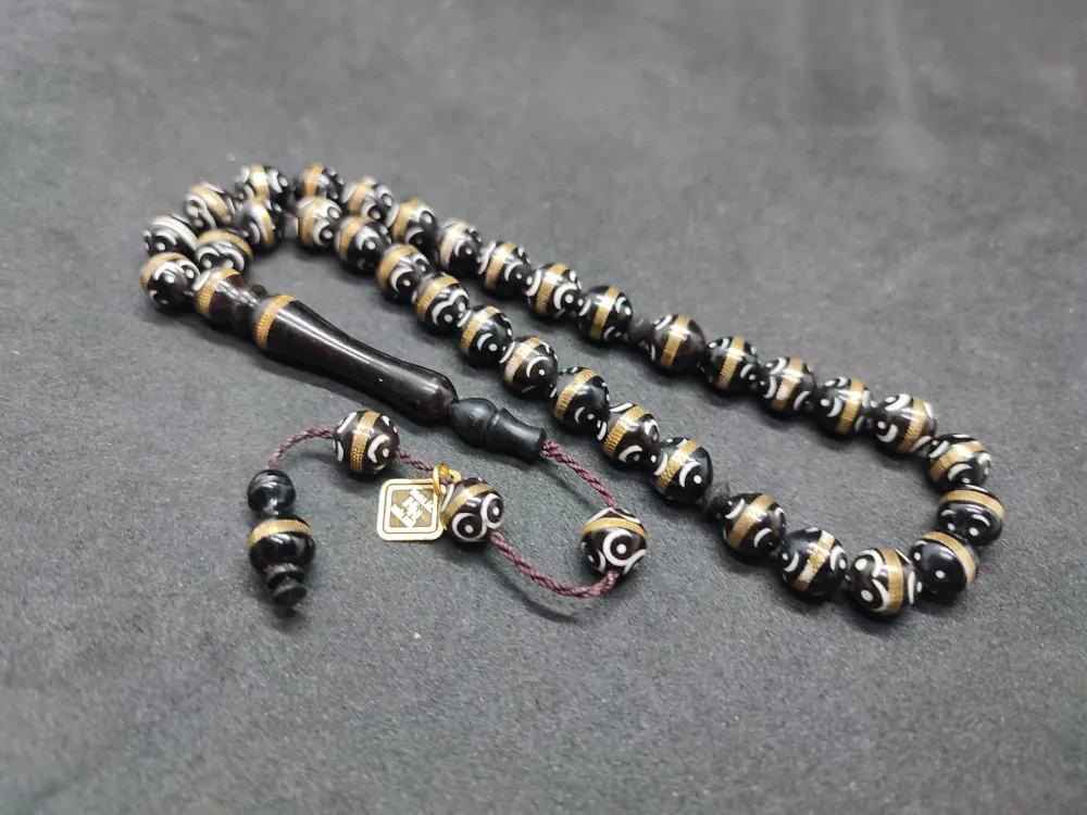 Hali̇l Hi̇lmi̇ Usta Eseri̇ Mi̇ne İşlemeli̇ Bronz Sarmal Kuka