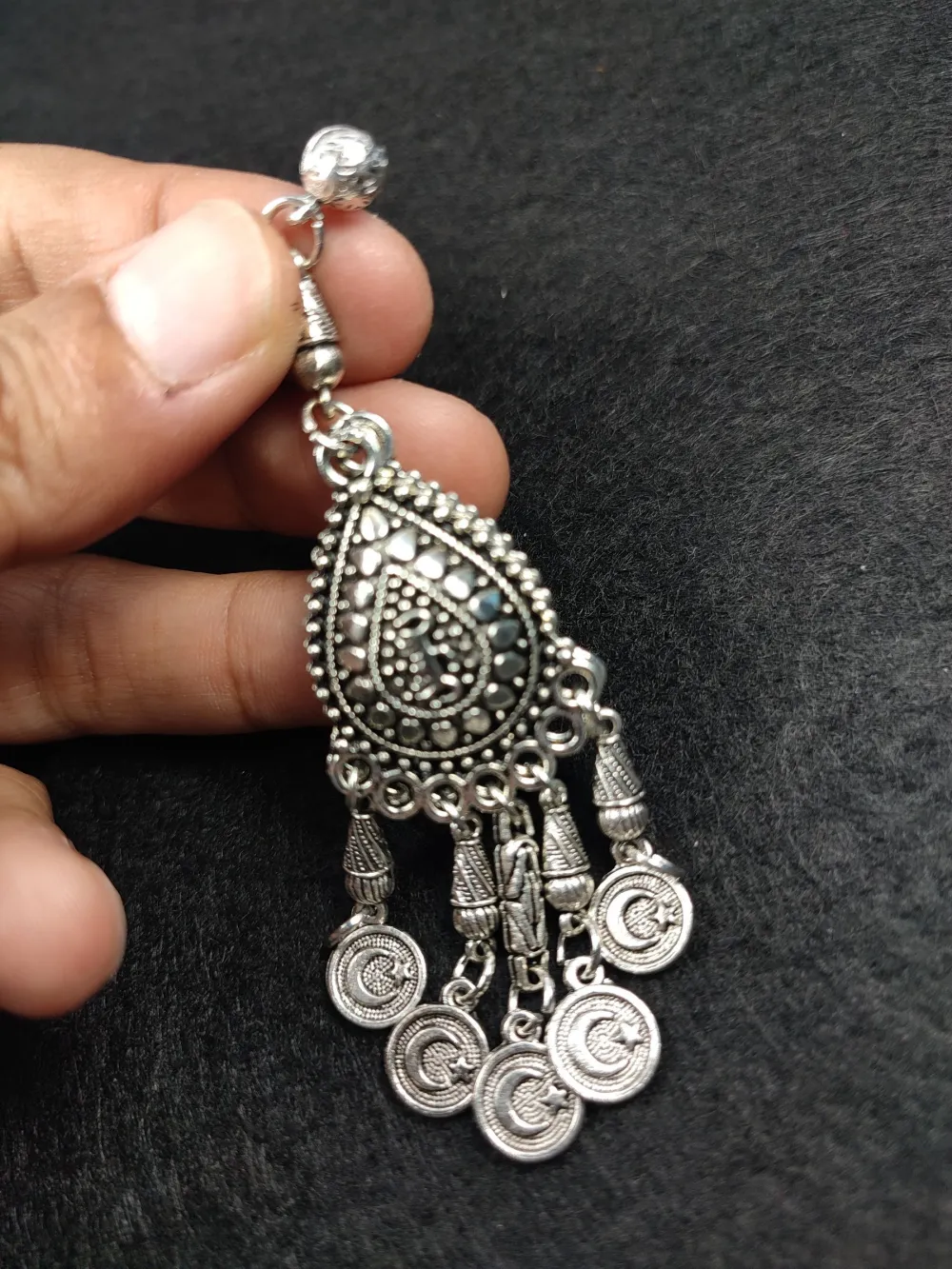 Alman Gümüş Püskül