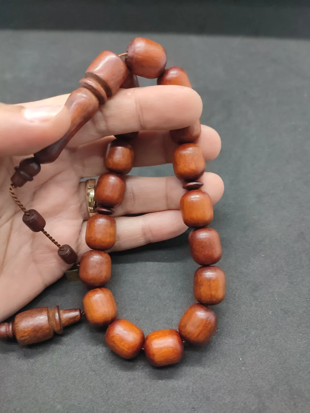 Hali̇l Hi̇lmi̇ Usta Eseri̇ Kolleksi̇yonluk Yerli̇ Ağaç Grubu Kokulu Maskot Keçi̇boynuzu küçük resim 5