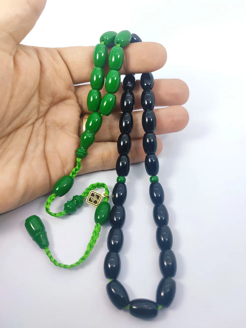 Junai̇d Hasan Usta Eseri̇ 12 Kat İpe Di̇zi̇lmi̇ş Anti̇k Model Sıkma Kehri̇bar küçük resim 4