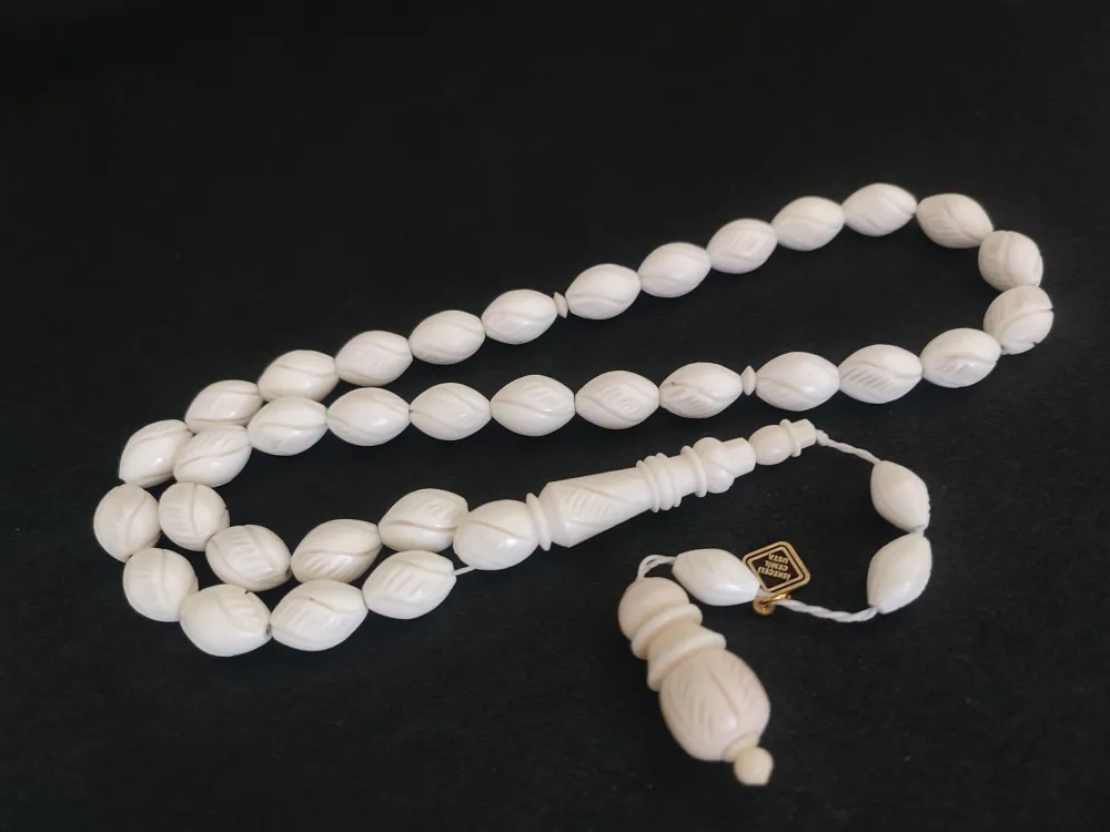 İskeçeli̇ Cemi̇l Usta Eseri̇ Tamamen Kalem Oyma El İşçi̇li̇kli̇ İri̇ Boy  Deve Kemi̇ği̇ küçük resim 2