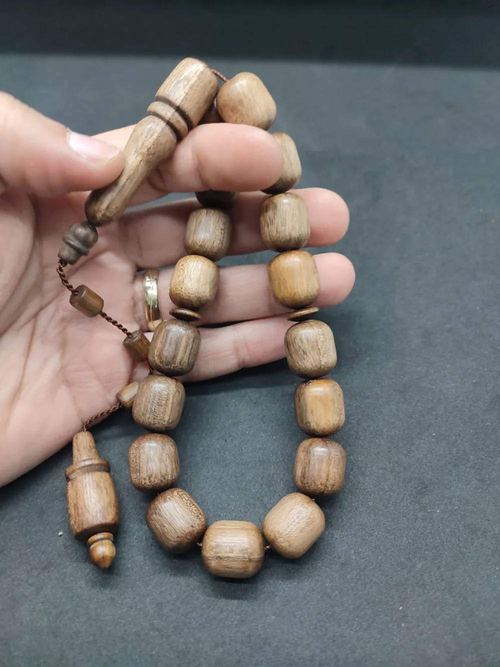 Hali̇l Hi̇lmi̇ Usta Eseri̇ Kolleksi̇yonluk Yerli̇ Ağaç Grubu Kokulu Maskot Cevi̇z küçük resim 5