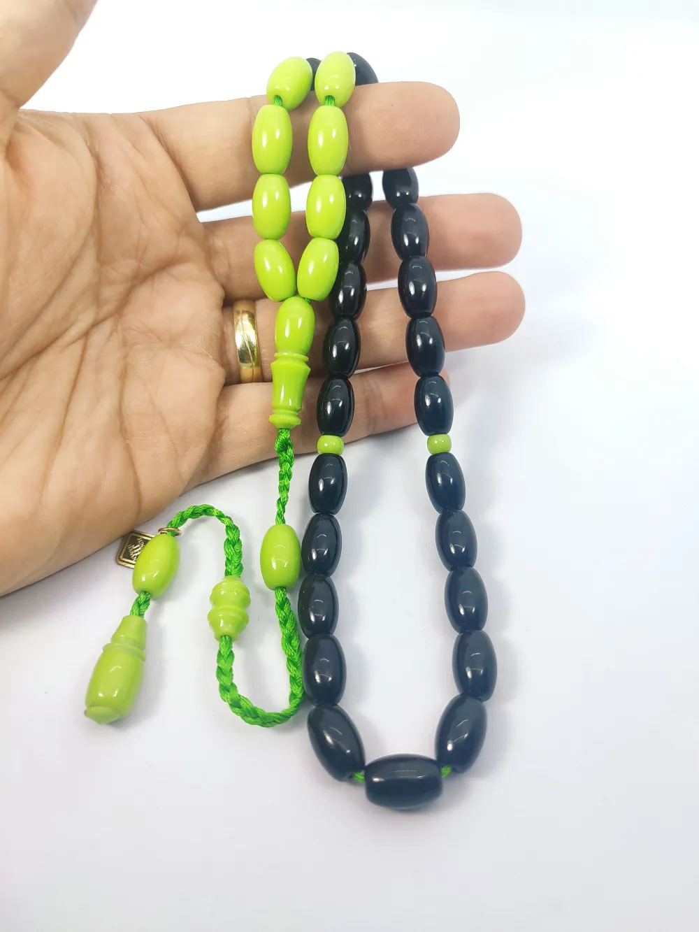 Junai̇d Hasan Usta Eseri̇ 12 Kat İpe Di̇zi̇lmi̇ş Anti̇k Model Sıkma Kehri̇bar küçük resim 4