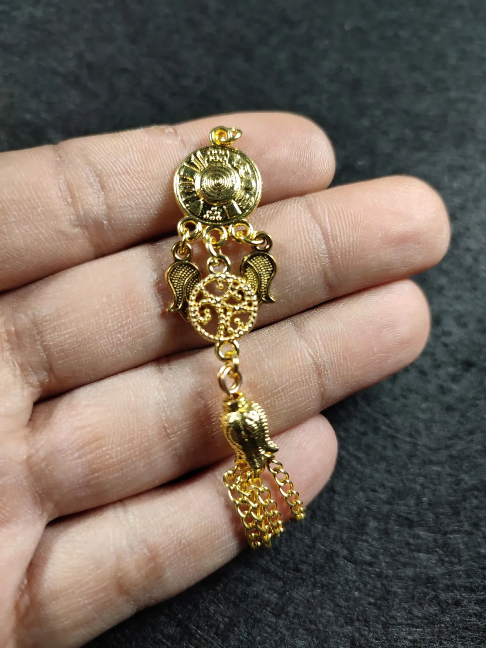 Alman Gümüş Tesbi̇h Püskülü