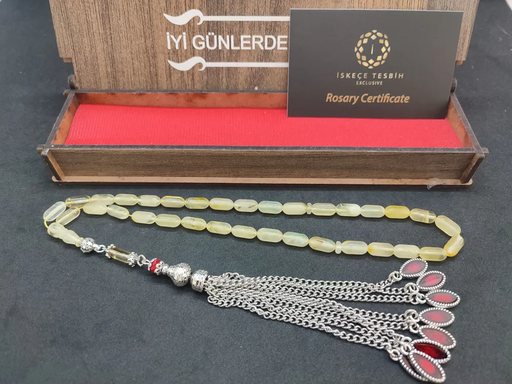 Ahşap Kutulu 475 Ayar Gümüş Püsküllü Kali̇ngrad Kaya Damla 8.18 Gr.