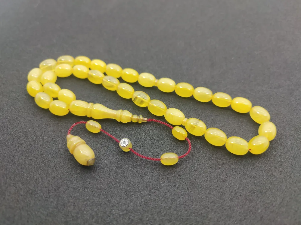 Ahmet Damar Usta Eseri̇ Rengi̇n Zi̇rvesi̇ Sıkma Kehri̇bar