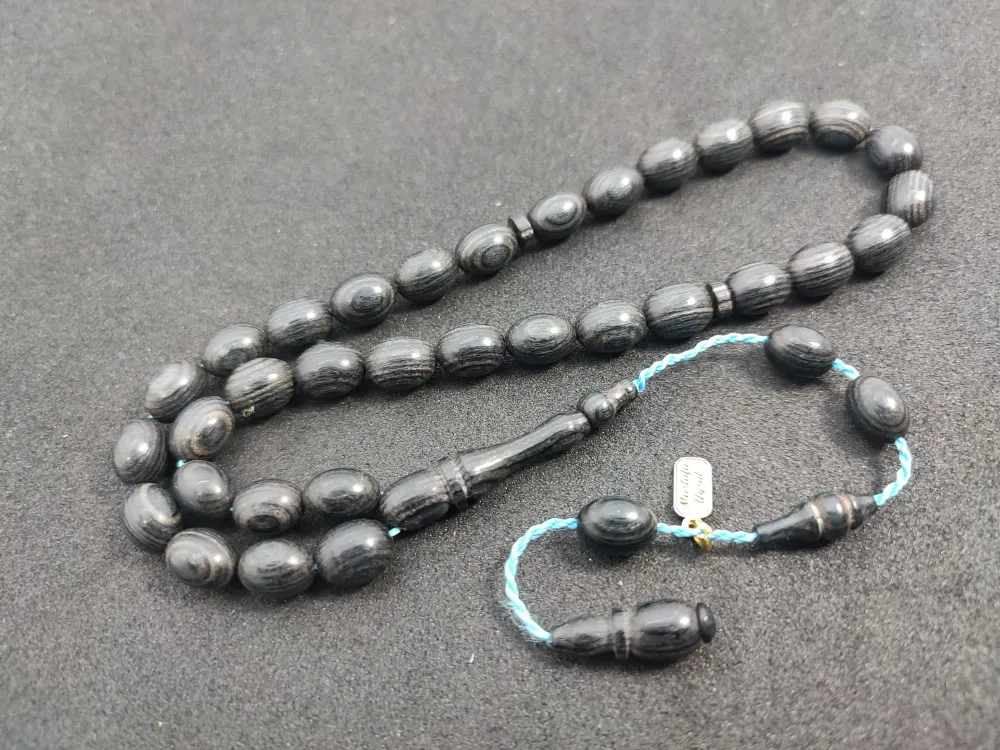 Mustafa Uysal Usta Eseri̇ Bi̇lek Boydan Bi̇r Tık Büyük Nadi̇r Tür  Kafur Ağacı küçük resim 3