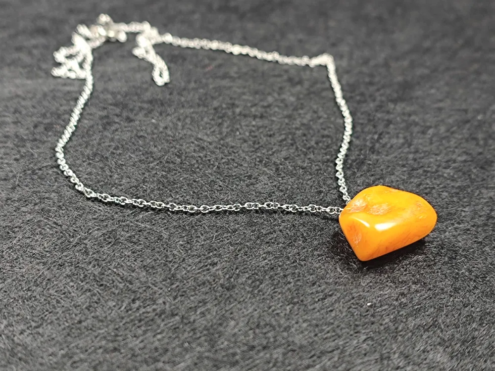 Doğal Ürün Sevenlere Gümüş Kaplama Püsküllü Damla Kaya Kehri̇bar Kolye küçük resim 3