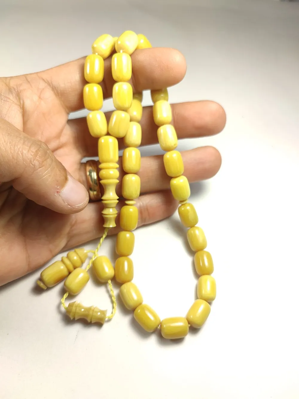 Emi̇na Ri̇şvani̇ Usta İşi̇ İmzalı Sıkma Kehri̇bar küçük resim 5