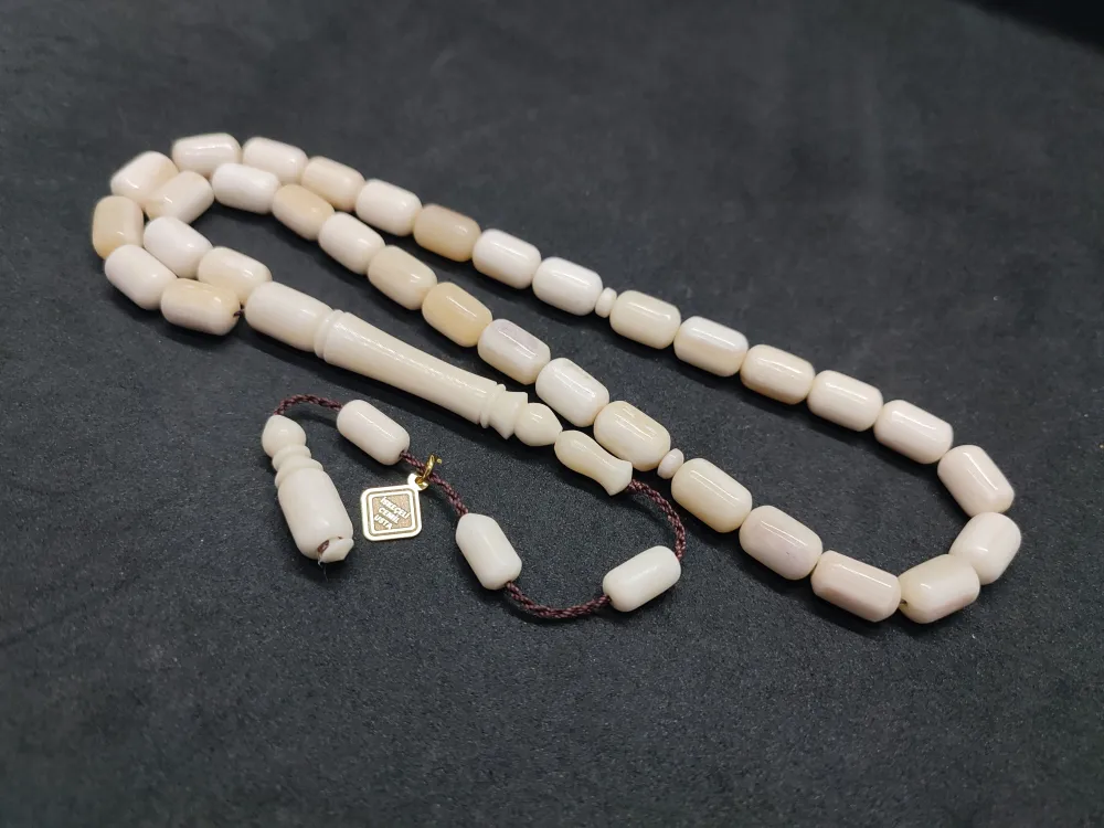 İskeçeli̇ Cemi̇l Usta Eseri̇ Naturel Bali̇na Kemi̇ği̇