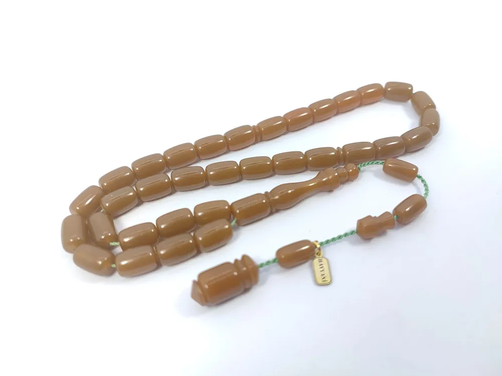 Hayyani̇ Usta İşi̇ İmzalı Rengi̇n Zi̇rvesi̇ Sıkma Kehri̇bar