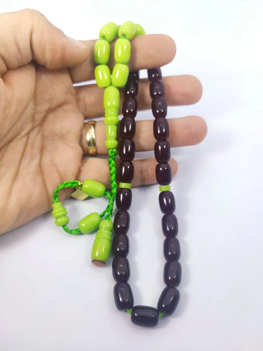 Junai̇d Hasan Usta Eseri̇ 12 Kat İpe Di̇zi̇lmi̇ş Anti̇k Model Sıkma Kehri̇bar küçük resim 4