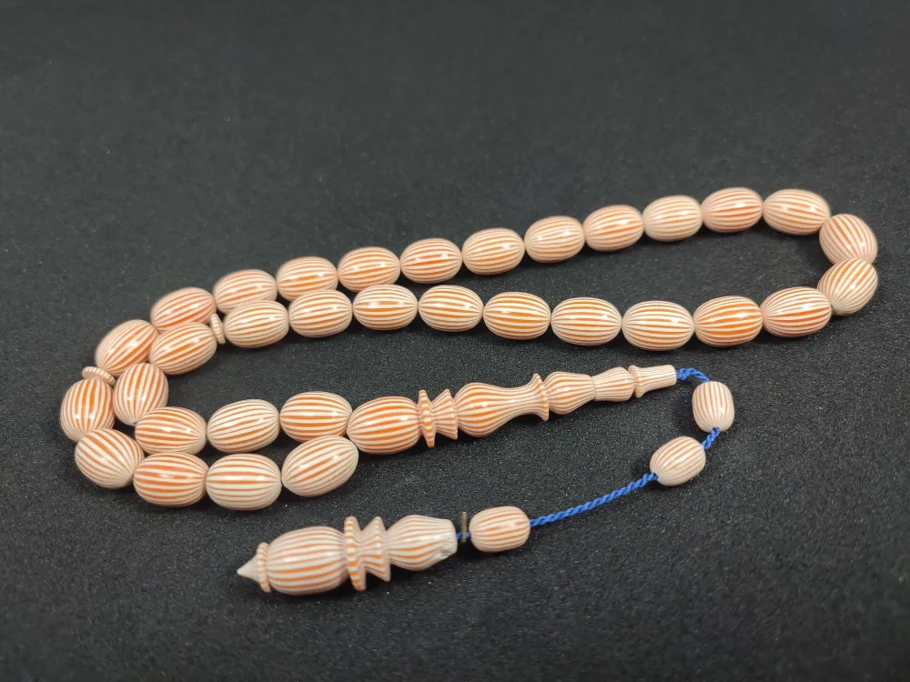 Başka Yerde Yok!!! Dalgıç Usta Eseri̇ İri̇ Boy Çi̇zgi̇li̇ Fransız Galali̇t