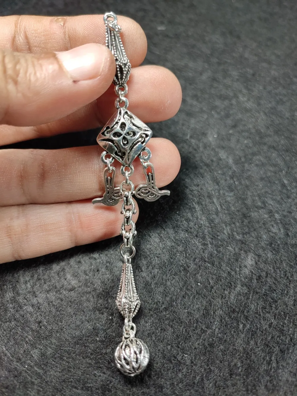 Alman Gümüş Tesbi̇h Püskülü küçük resim 2