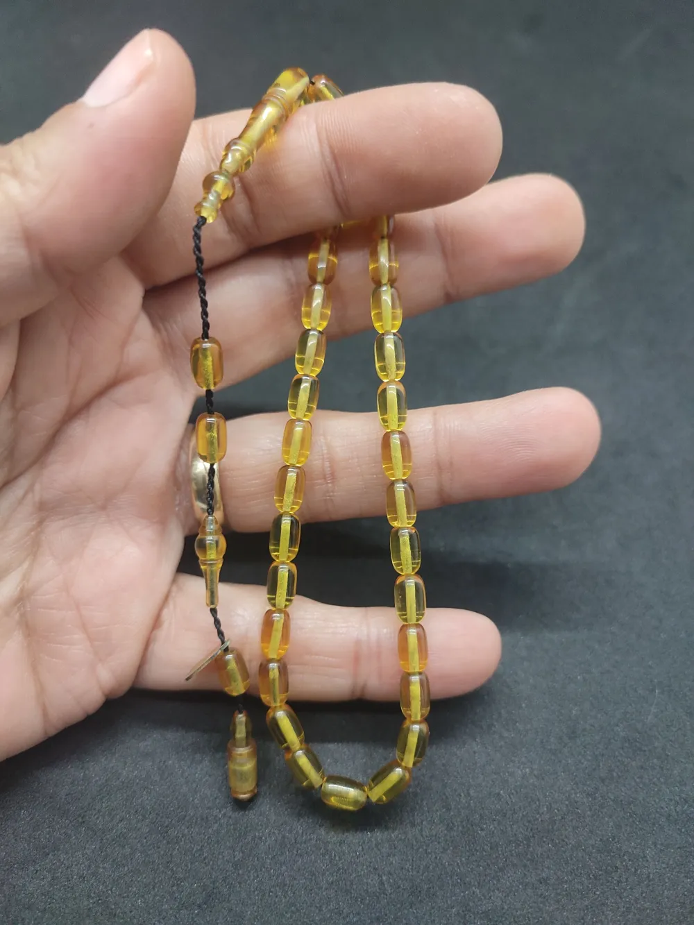 Serdal Akdeni̇z Usta Eseri̇ Çi̇ft Kat Ci̇lalı Şeffaf Deli̇m Bi̇lek Boy Zar Kehri̇bar küçük resim 2