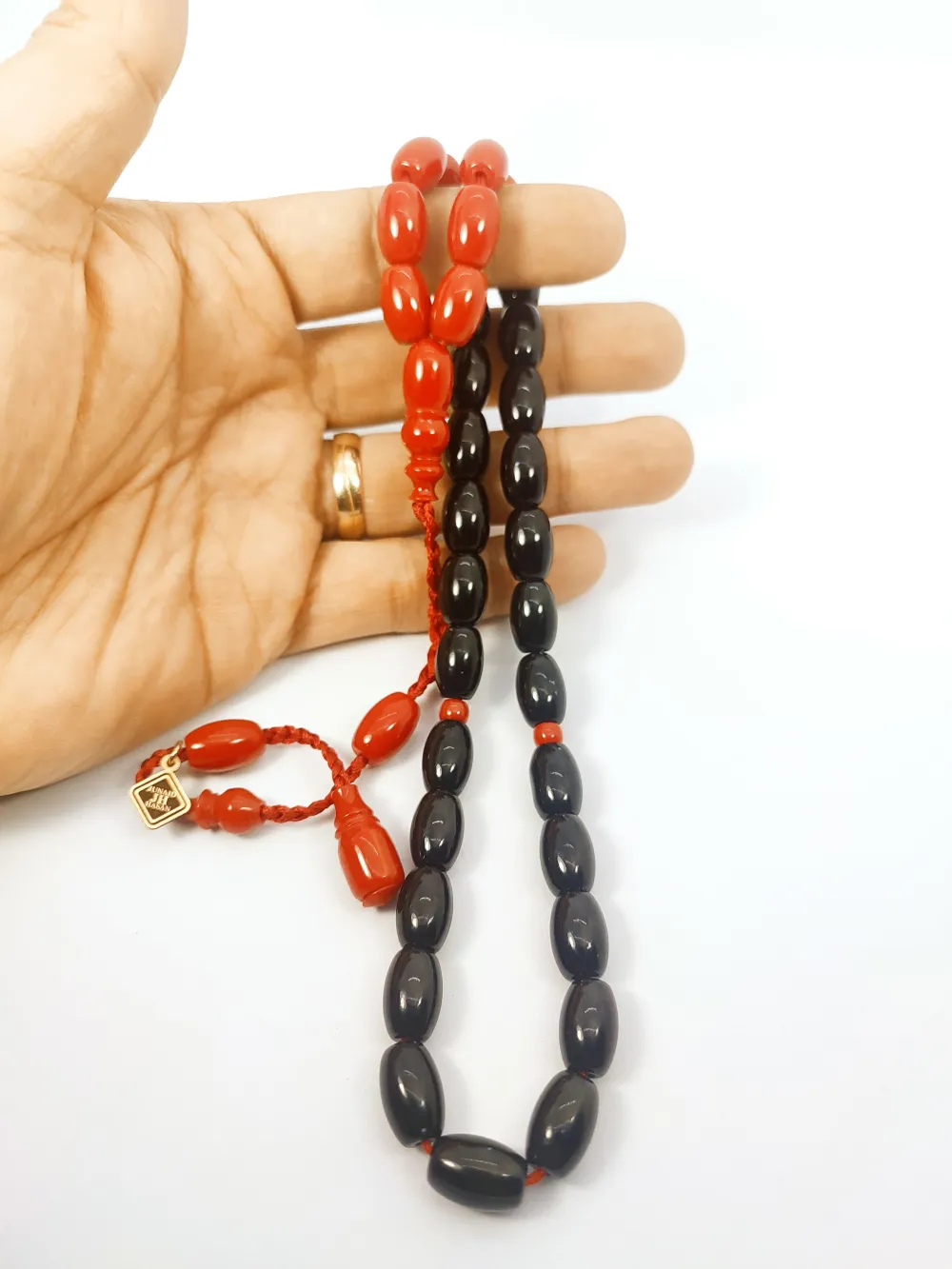 Junai̇d Hasan Usta Eseri̇ 12 Kat İpe Di̇zi̇lmi̇ş Anti̇k Model Sıkma Kehri̇bar küçük resim 4