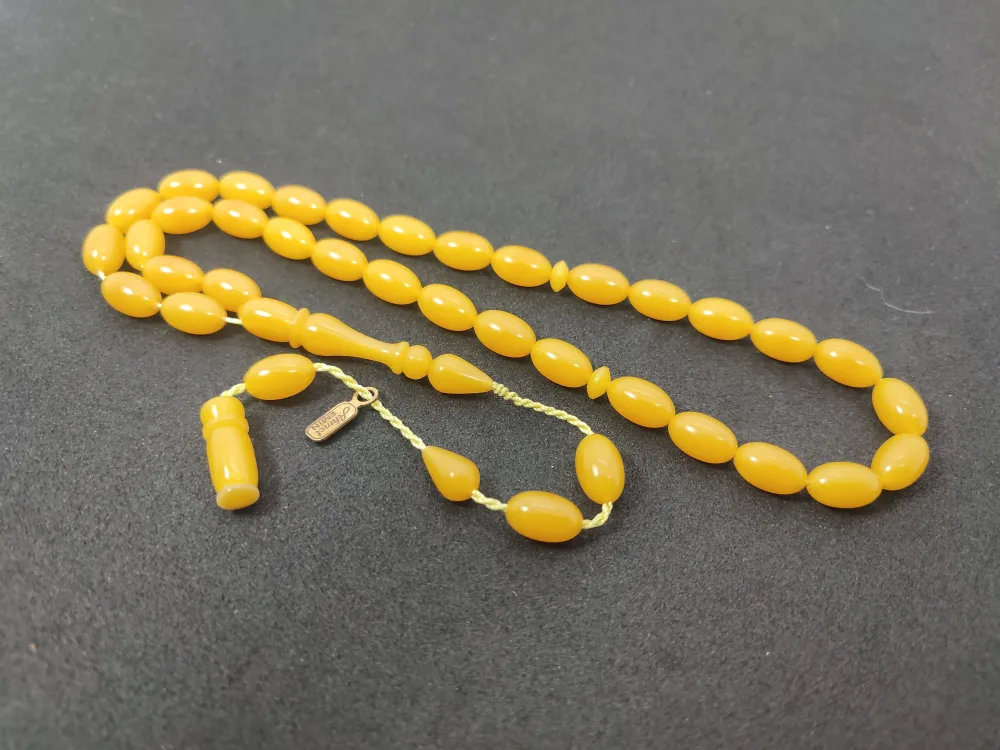 Ahmet Emi̇n Usta Eseri̇ Rengi̇n Zi̇rvesi̇ Bi̇r Sıkma Kehri̇bar küçük resim 3