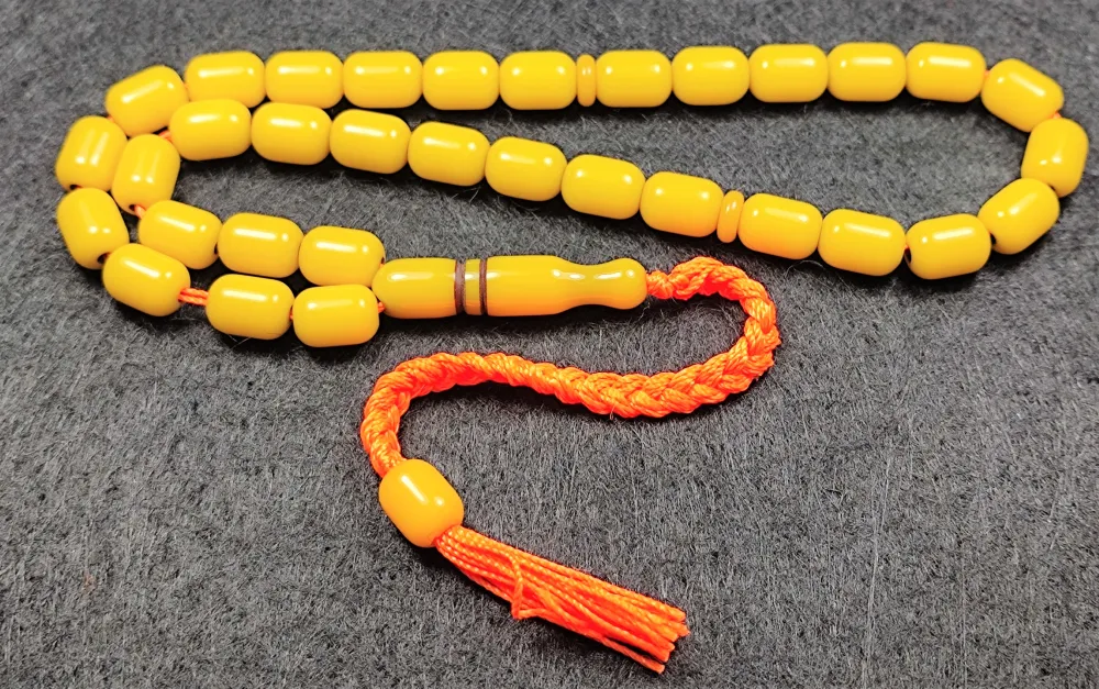 8 Kat Neon İpe Di̇zi̇lmi̇ş Usta İşçi̇li̇kli̇ Sıkma Kehri̇bar Çubuk