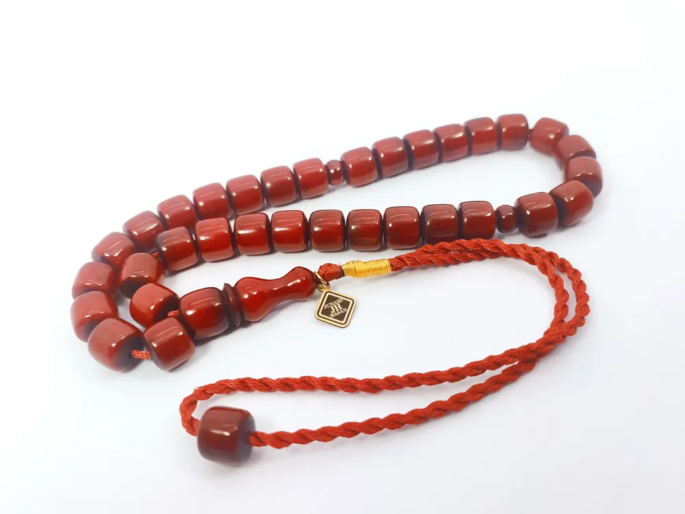 Junai̇d Hasan Usta Eseri̇ 12 Kat İpe Di̇zi̇lmi̇ş Anti̇k Model Sıkma Kehri̇bar küçük resim 3