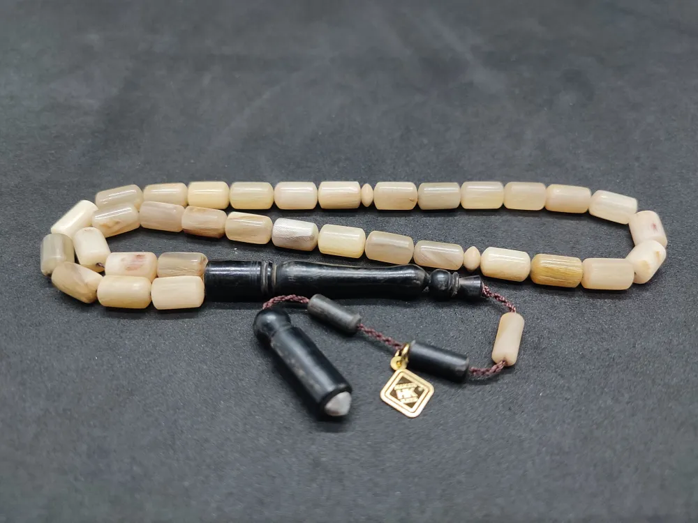 Hali̇l Hi̇lmi̇ Usta Eseri̇ Alaca Renk El Boy Naturel Koç Boynuzu küçük resim 3