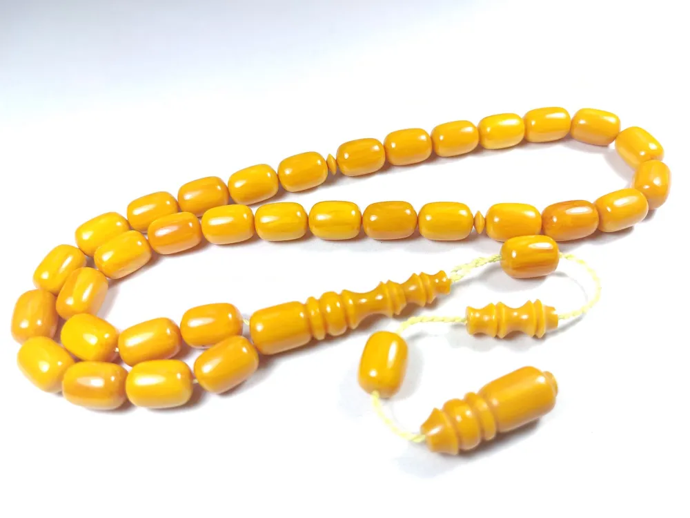 Emi̇na Ri̇şvani̇ Usta İşi̇ İmzalı Sıkma Kehri̇bar